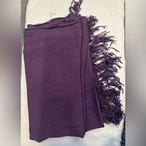 Purple pashmina scarf in great condition